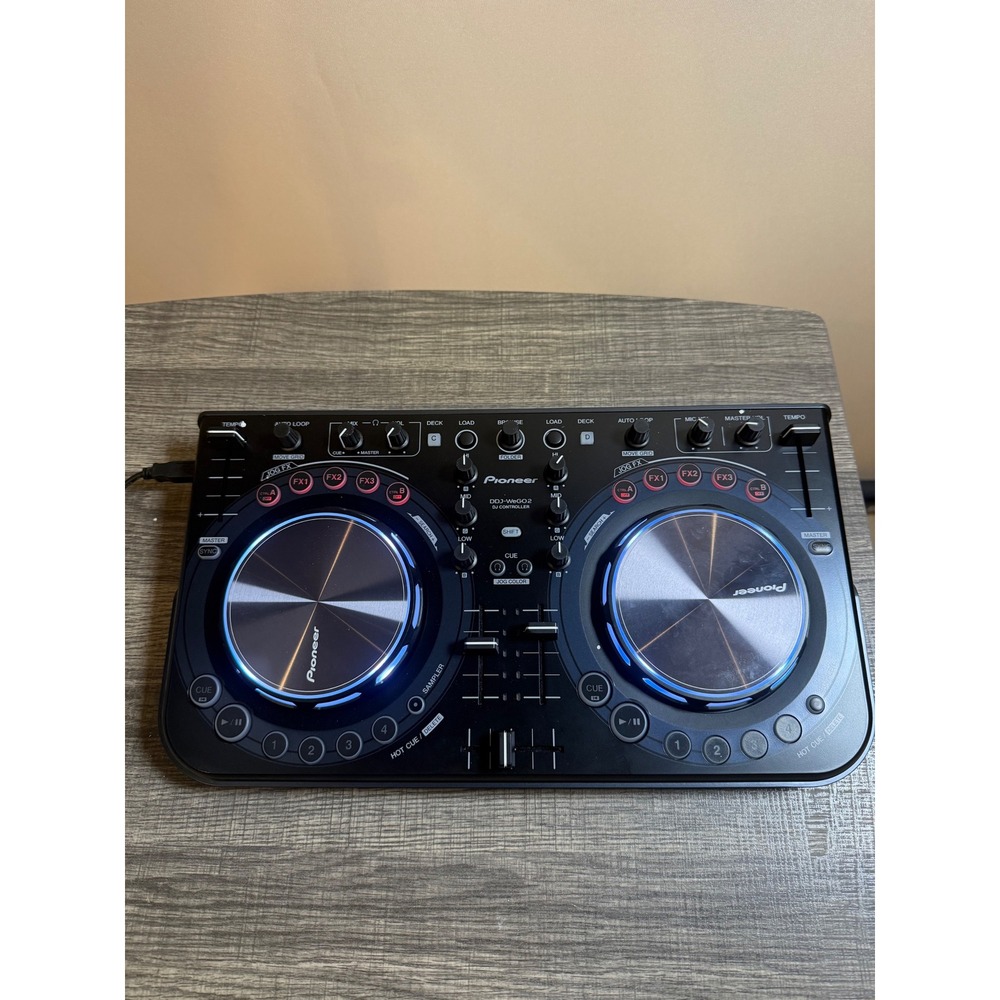 Pioneer DDJ-WeGO2 DJ Controller Black 2-Channel iOS Compatible DDJ-WEGO2-K